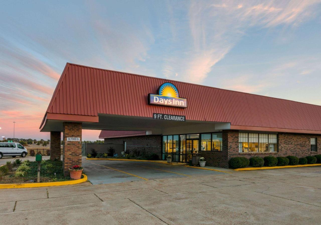 Days-Inn By Wyndham Batesville Ar Exteriör bild