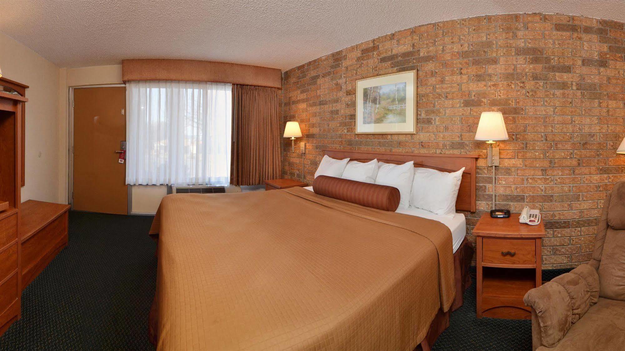 Days-Inn By Wyndham Batesville Ar Exteriör bild